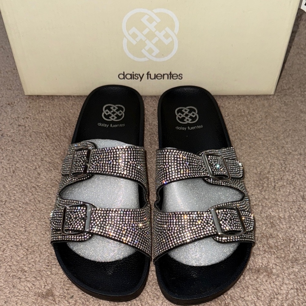 Daisy Fuentes Rhinestone Black Sandals